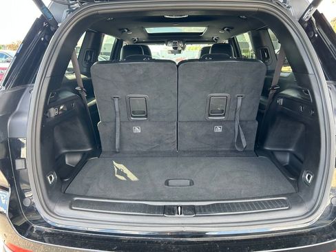 Certified 2025 Jeep Grand Cherokee L Limited w/ Black Appearance Package AWD/4WD image 29