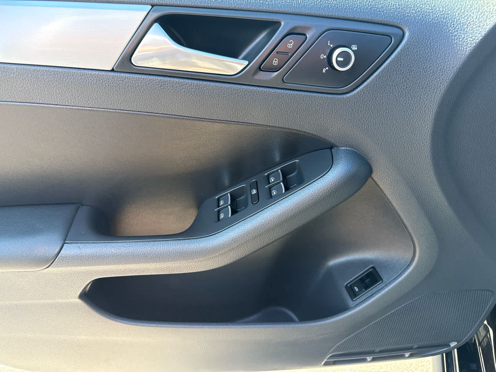 Used 2014 Volkswagen Jetta GLI Autobahn FWD image 10