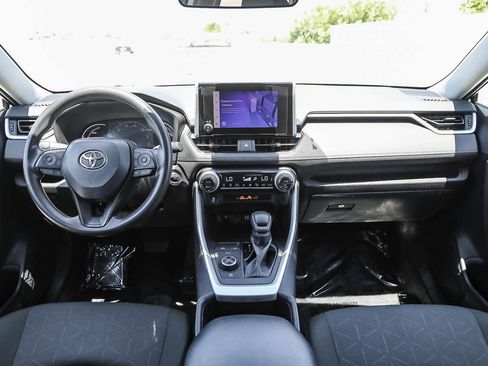 Certified 2025 Toyota RAV4 XLE AWD/4WD image 13
