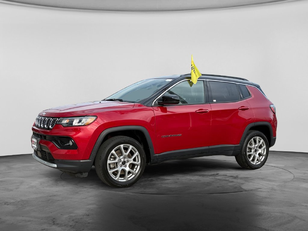 Used 2025 Jeep Compass Limited AWD/4WD image 4