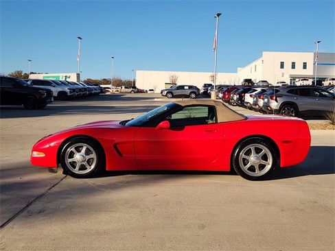 Used 1998 Chevrolet Corvette Convertible w/ Memory Pkg image 5