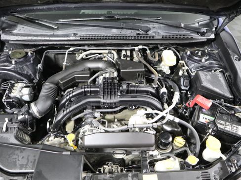 Used 2019 Subaru Crosstrek 2.0i Premium w/ Eyesight System image 13