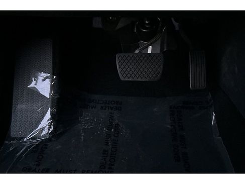 Certified 2023 Honda HR-V LX image 45