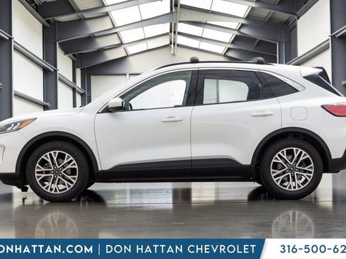 Used 2020 Ford Escape SEL FWD image 3