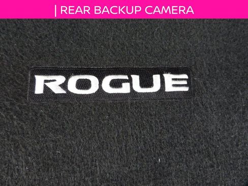 Used 2023 Nissan Rogue SV image 14