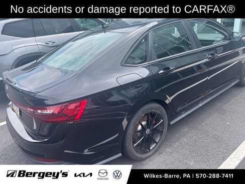 Used 2025 Volkswagen Jetta GLI Autobahn w/ GLI Black Package FWD image 2
