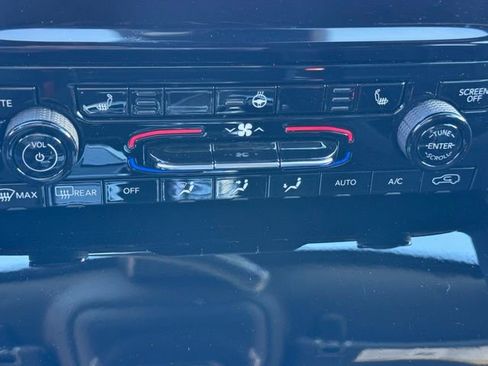 New 2025 Jeep Grand Cherokee Limited image 21