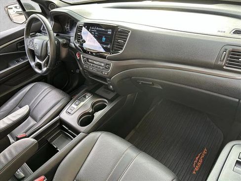 Used 2023 Honda Passport TrailSport image 28