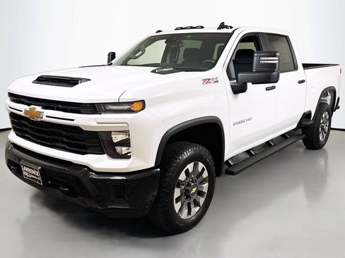 New 2026 Chevrolet Silverado 2500 Custom w/ Custom Value Package AWD/4WD image 1