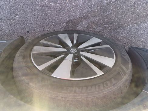 Used 2019 Nissan Altima 2.5 SV FWD image 17