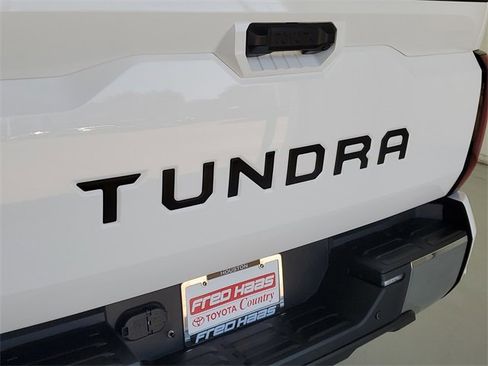 Used 2022 Toyota Tundra SR5 w/ TRD Off-Road Premium Package image 9