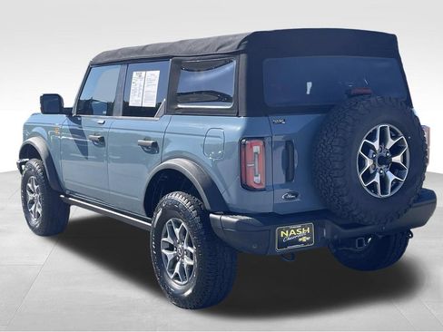 Used 2021 Ford Bronco Badlands image 4