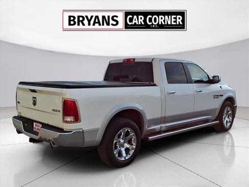 Used 2014 RAM 1500 Laramie w/ Convenience Group image 18