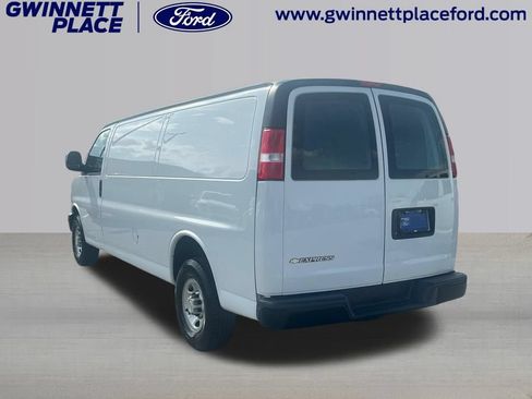 Used 2021 Chevrolet Express 2500 Extended w/ Driver Convenience Package RWD image 7