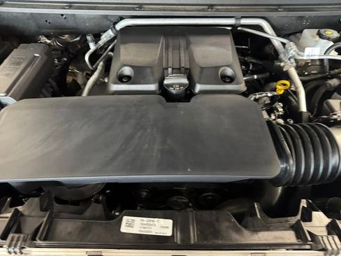 Used 2023 Chevrolet Colorado ZR2 w/ ZR2 Convenience Package III image 6