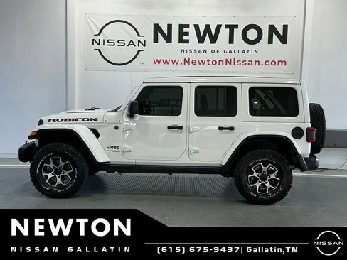 Used 2019 Jeep Wrangler Unlimited Rubicon w/ Steel Bumper Group AWD/4WD image 3