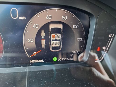 Certified 2025 Acura ADX A-Spec FWD image 18