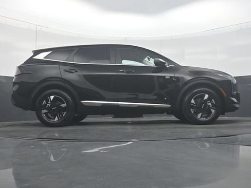 Used 2026 Kia Sportage LX FWD image 33