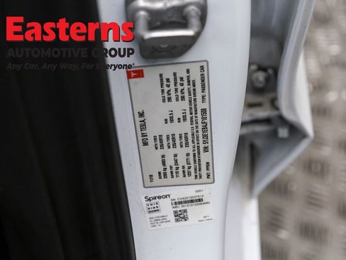 Used 2018 Tesla Model 3 Long Range image 33