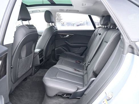 Used 2023 Audi Q8 Premium Plus w/ Premium Plus Package image 35