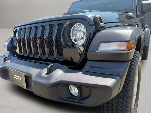 Used 2020 Jeep Wrangler Unlimited Sport S AWD/4WD image 22