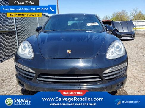 Used 2014 Porsche Cayenne S AWD/4WD image 7