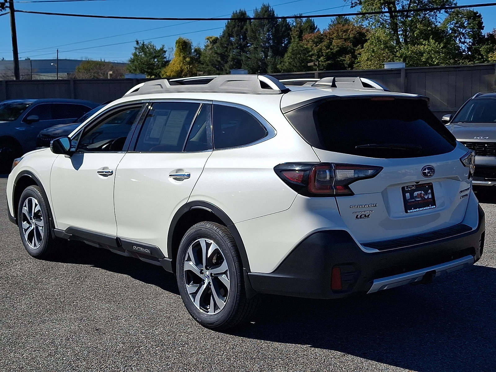 Used 2021 Subaru Outback Premium AWD/4WD image 6