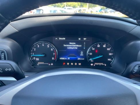 Used 2021 Ford Explorer XLT w/ Equipment Group 202A AWD/4WD image 15