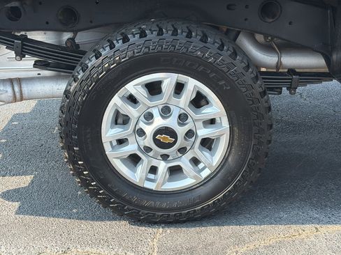 Used 2022 Chevrolet Silverado 2500 W/T w/ WT Fleet Convenience Package AWD/4WD image 32