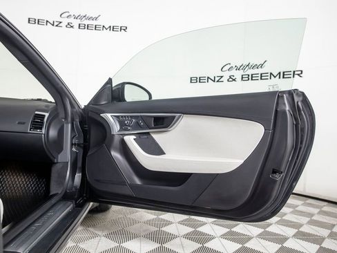 Used 2021 Jaguar F-TYPE Coupe image 21