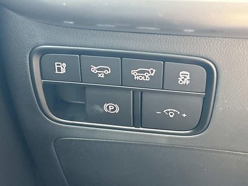 New 2026 Hyundai Ioniq 9 SEL image 28