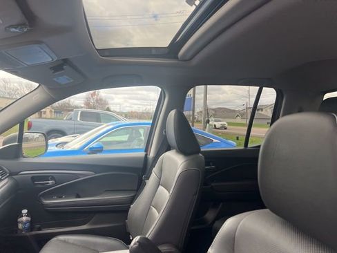 Used 2023 Honda Ridgeline RTL image 9