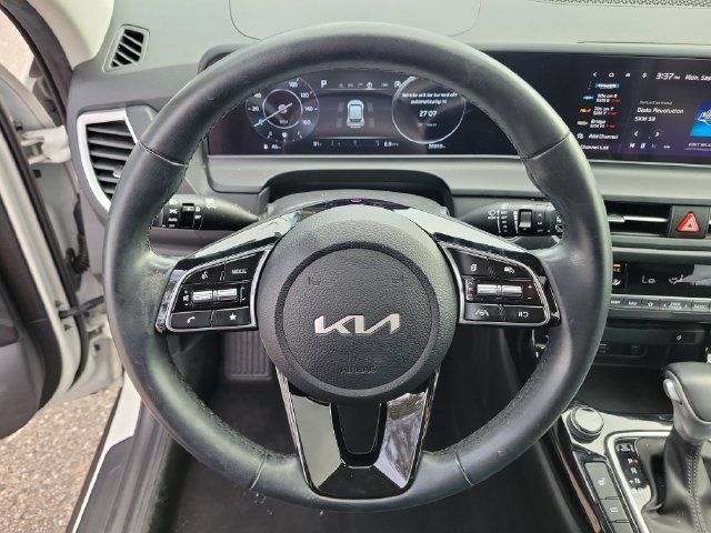 Used 2024 Kia Seltos EX AWD/4WD image 22