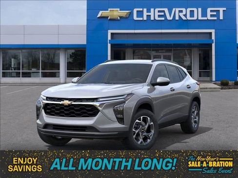 New 2026 Chevrolet Trax LT w/ Driver Confidence Package image 6