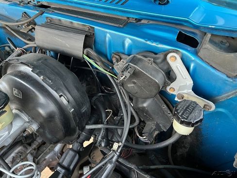 Used 1988 Chevrolet Blazer 4WD image 69