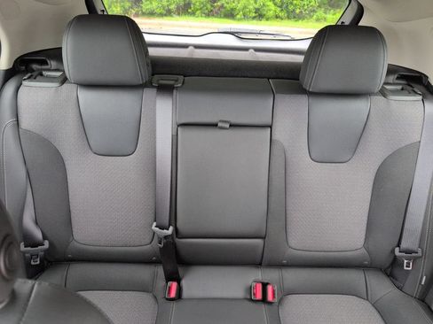 Used 2023 Buick Encore GX Select FWD image 30