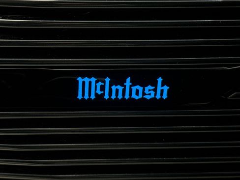 Used 2023 Jeep Grand Cherokee Overland w/ Adv Protech Group III image 17