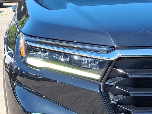 Used 2023 Honda Pilot Elite image 9