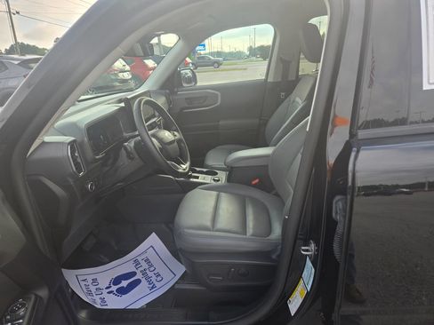Used 2025 Ford Bronco Sport Badlands AWD/4WD image 7