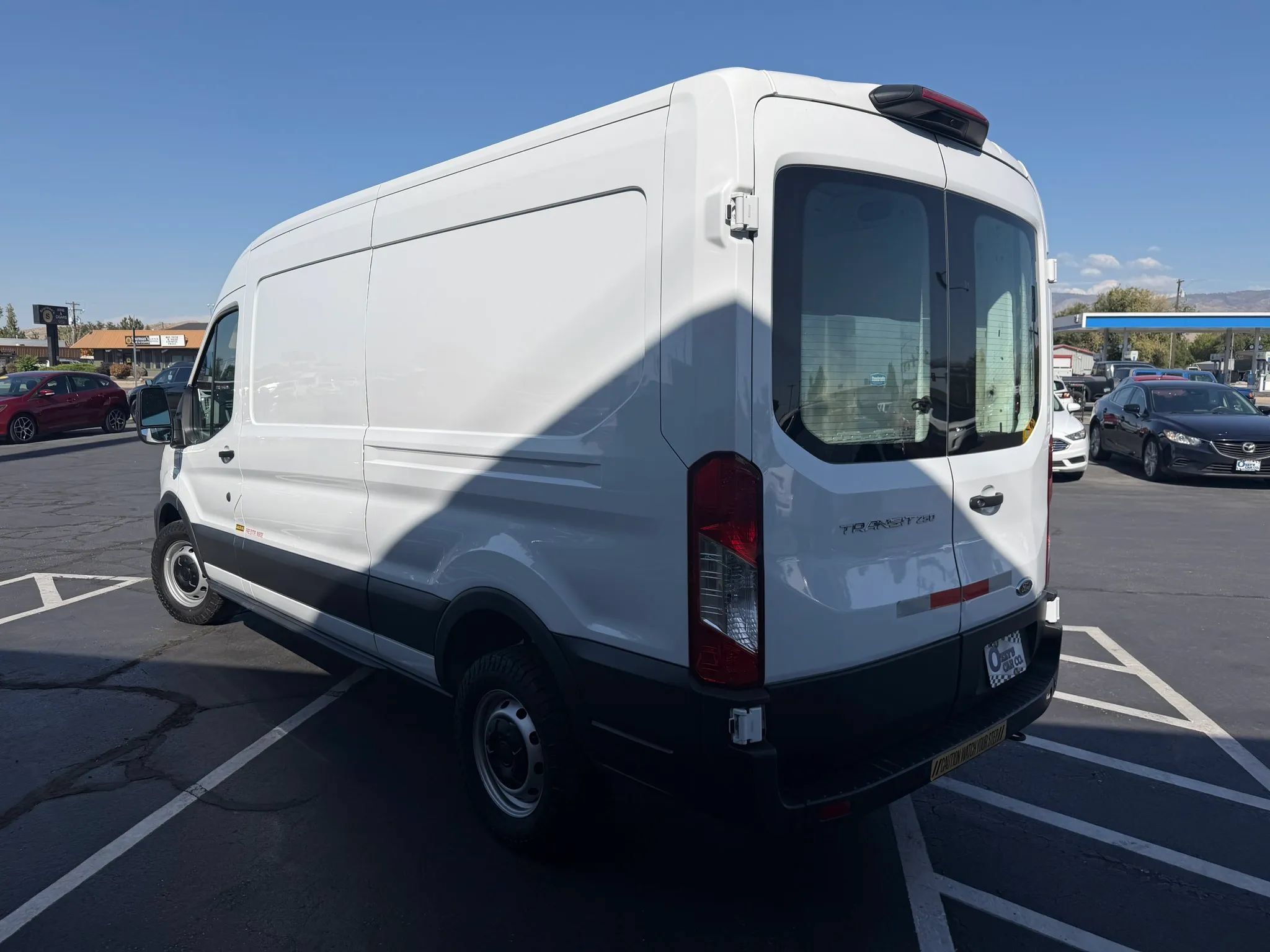 Used 2021 Ford Transit 250 Medium Roof RWD image 6