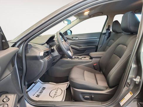 New 2025 Nissan Altima 2.5 SV image 21