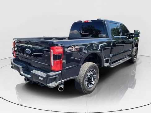 Used 2024 Ford F250 Lariat w/ Sport Appearance Package AWD/4WD image 32