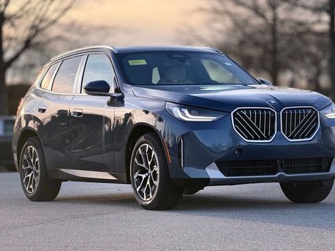 New 2026 BMW X3 xDrive30 w/ Premium Package AWD/4WD image 8