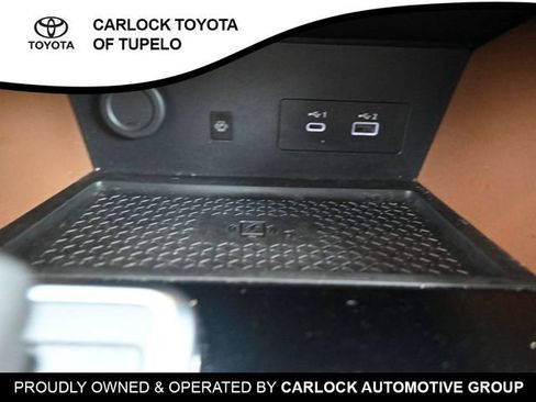 Used 2025 Nissan Pathfinder Platinum AWD/4WD image 15