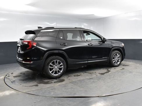 Used 2023 GMC Terrain SLT FWD image 10