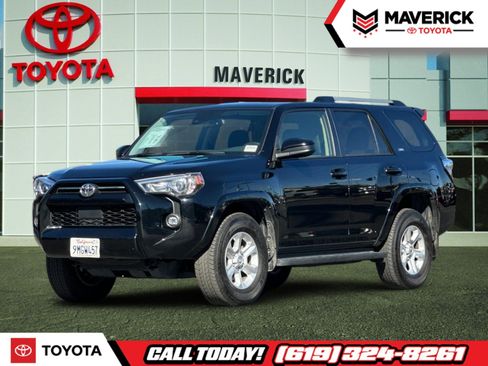 Used 2024 Toyota 4Runner SR5 image 1