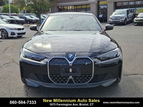 Used 2024 BMW i4 xDrive40i image 8