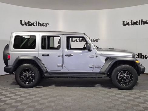 Used 2021 Jeep Wrangler Unlimited Sport w/ Sun And Sound Package AWD/4WD image 8