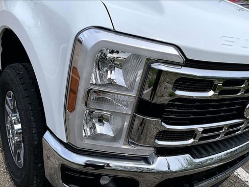 New 2025 Ford F350 XLT w/ 360-Degree Camera Package AWD/4WD image 29