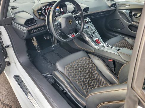Used 2017 Lamborghini Huracan LP 580-2 image 12